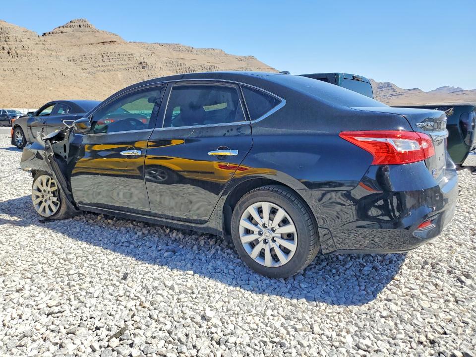 Photo 2 from auction – 2016 NISSAN SENTRA with VIN 3N1AB7AP9GL677969