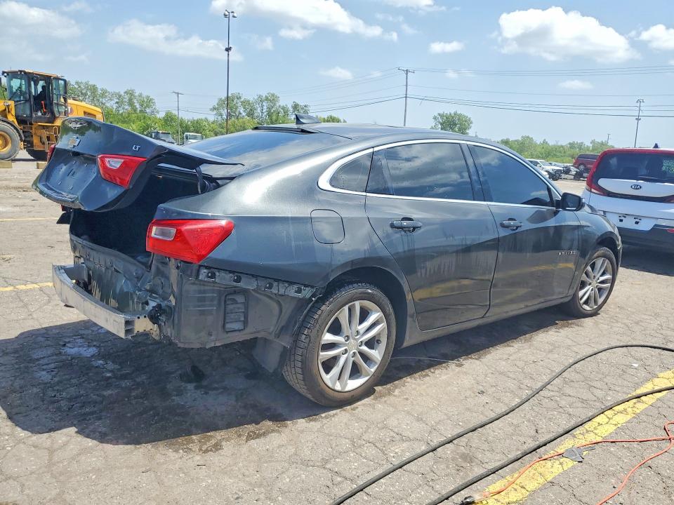 Photo 3 from auction – 2018 CHEVROLET MALIBU with VIN 1G1ZD5ST1JF144163