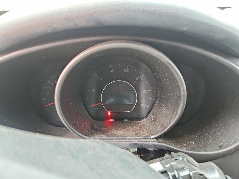 Photo 9 from auction – 2015 KIA SOUL with VIN KNDJN2A29F7151596