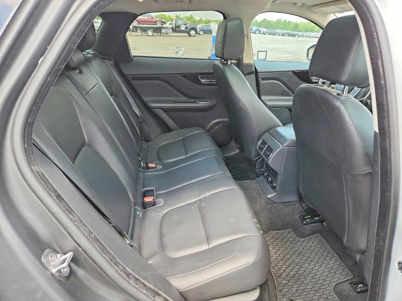 Photo 11 from auction – 2020 JAGUAR F-PACE with VIN SADCJ2FX1LA630428