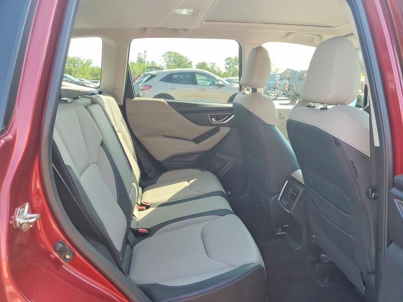 Photo 11 from auction – 2019 SUBARU FORESTER with VIN JF2SKAUC1KH423656