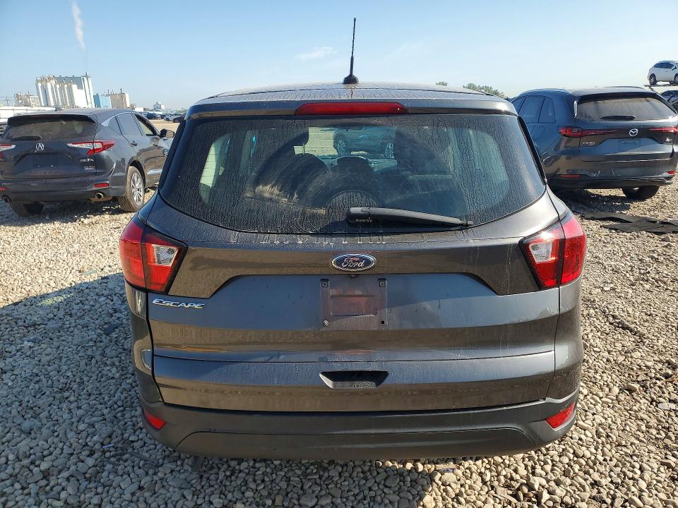 Photo 6 from auction – 2019 FORD ESCAPE with VIN 1FMCU0F73KUA92721