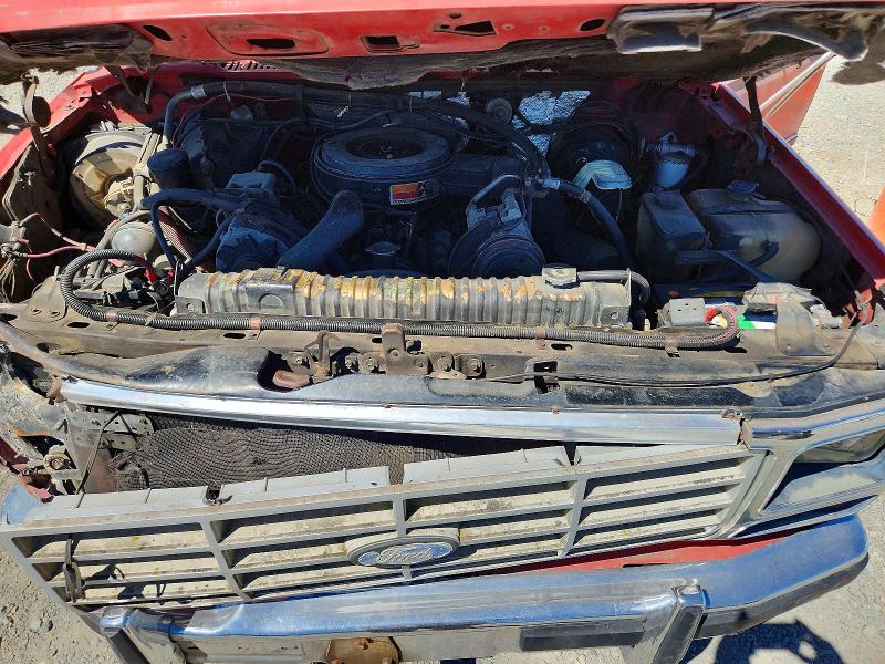 Zdjęcie 11 z aukcji – 1983 FORD F250 z VIN 1FTHF2518DPA57591