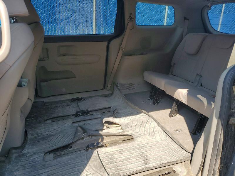 Photo 11 from auction – 2016 KIA SEDONA with VIN KNDMB5C13G6095965
