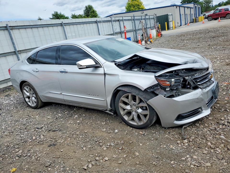 Photo 4 from auction – 2019 CHEVROLET IMPALA with VIN 1G1105S3XKU124175