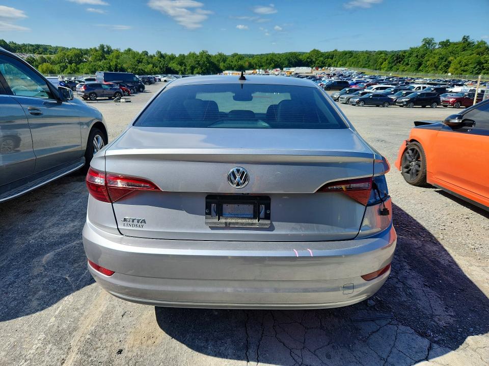 Photo 6 from auction – 2021 VOLKSWAGEN JETTA with VIN 3VWC57BU3MM079493