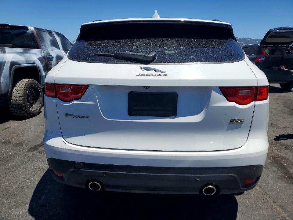 Photo 6 from auction – 2018 JAGUAR F-PACE with VIN SADCK2GX5JA329878