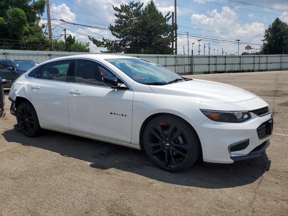 Photo 4 from auction – 2018 CHEVROLET MALIBU with VIN 1G1ZD5ST9JF215111