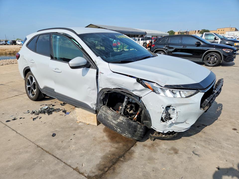 Photo 4 from auction – 2025 FORD ESCAPE with VIN 1FMCU9NZ6SUB11222
