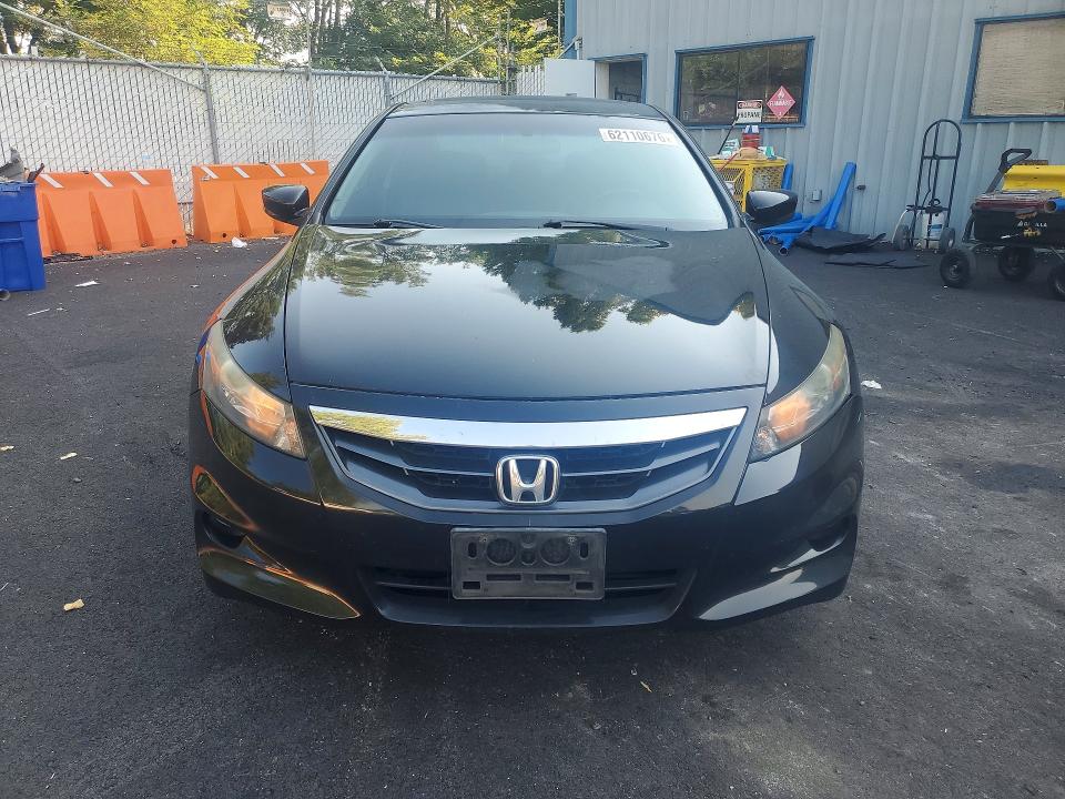 Photo 5 from auction – 2012 HONDA ACCORD with VIN 1HGCS2B87CA011552