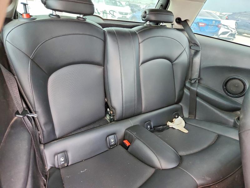 Photo 10 from auction – 2015 MINI COOPER with VIN WMWXM5C51F3B34126