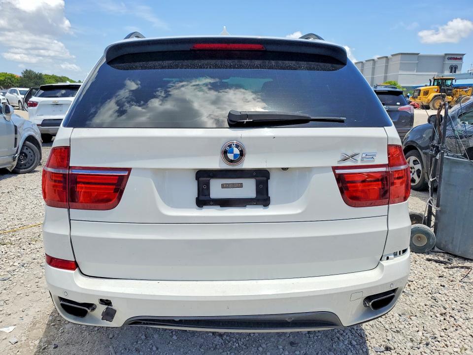 Photo 6 from auction – 2012 BMW X5 with VIN 5UXZV8C51CL423296
