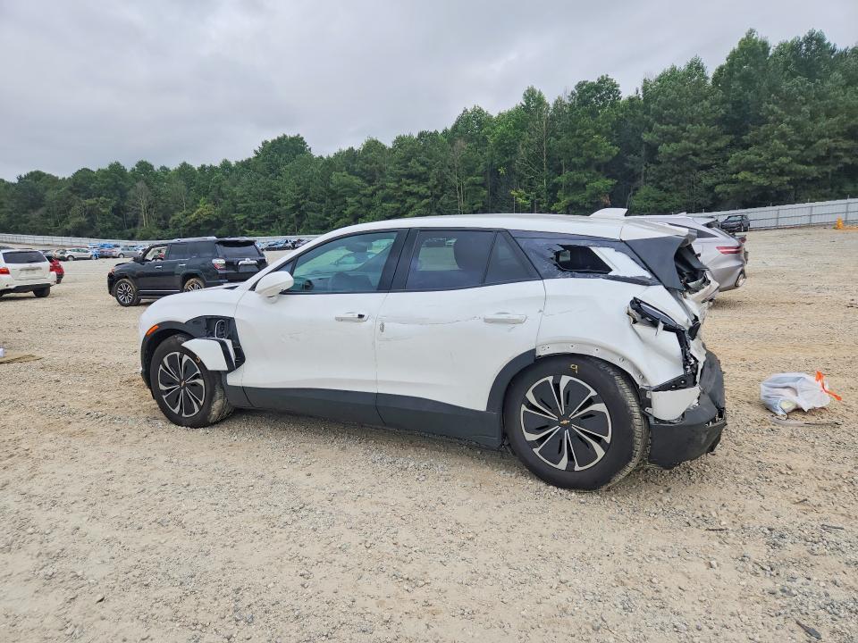 Photo 2 from auction – 2025 CHEVROLET BLAZER with VIN 3GNKDBRM1SS248081