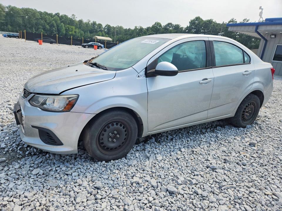 CHEVROLET SONIC 2018 with VIN 1G1JB5SH4J4108512 - Photo from auction