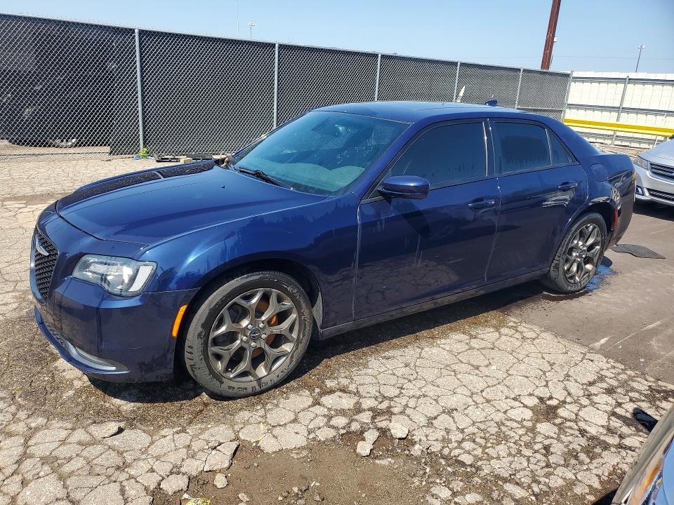 CHRYSLER 300 2016 with VIN 2C3CCAGGXGH224996 - Photo from auction