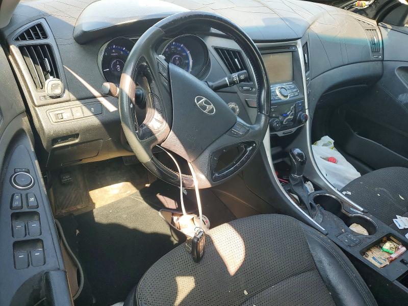 Photo 8 from auction – 2013 HYUNDAI SONATA with VIN 5NPEC4AC8DH590681