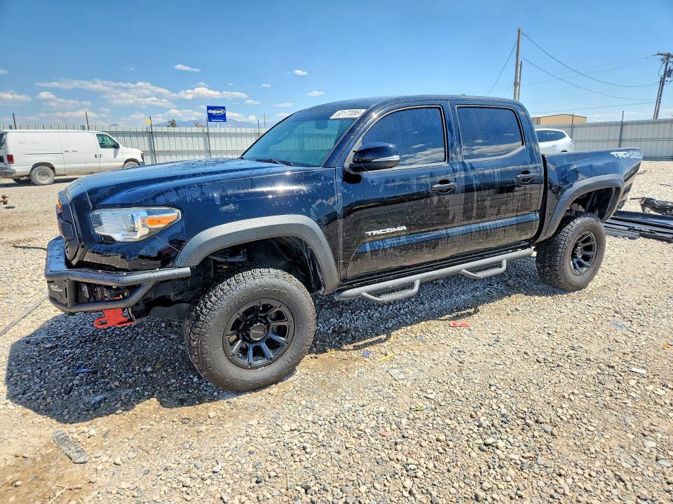 TOYOTA TACOMA 2016 with VIN 5TFCZ5AN3GX021209 - Photo from auction