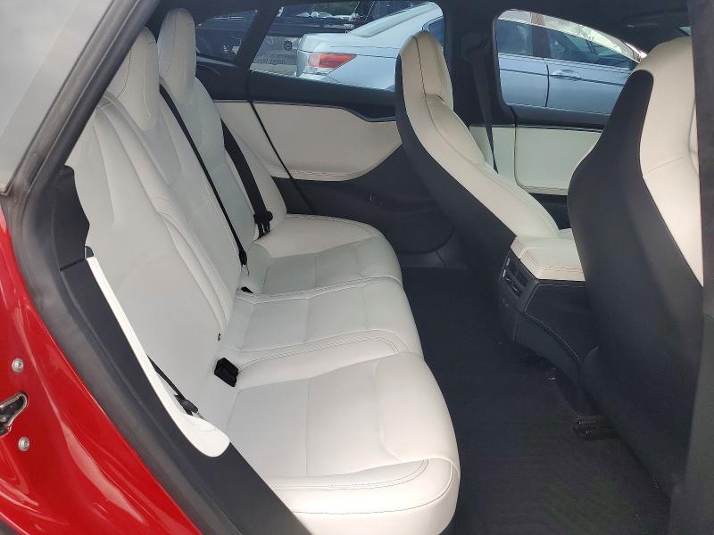 Photo 10 from auction – 2018 TESLA MODEL S with VIN 5YJSA1E21JF286627