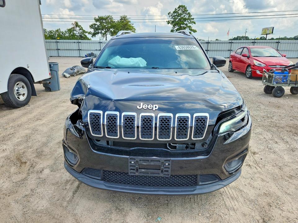 Photo 5 from auction – 2019 JEEP CHEROKEE with VIN 1C4PJLLB5KD428121