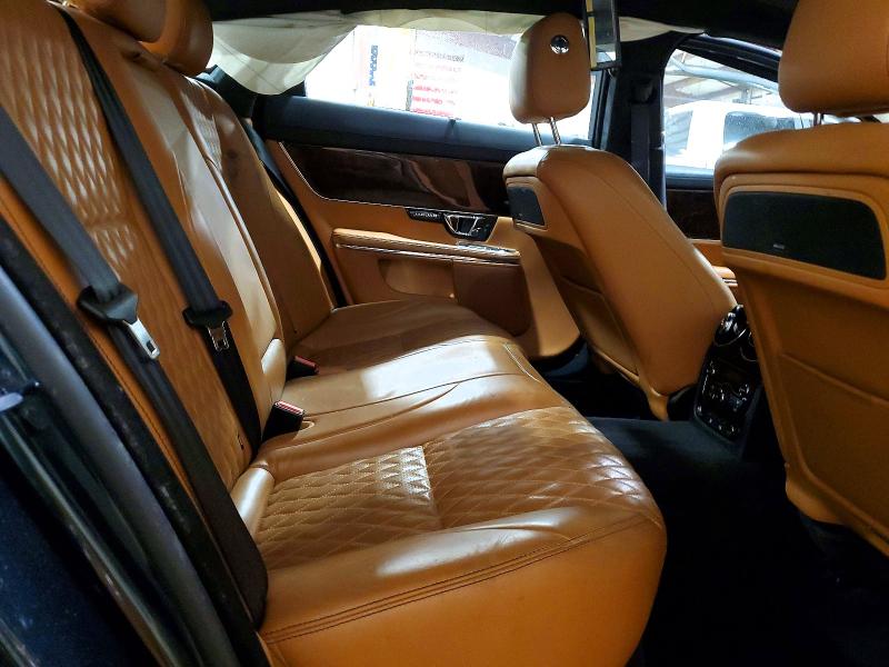 Photo 10 from auction – 2016 JAGUAR XJL with VIN SAJWA2GE7GMW00667