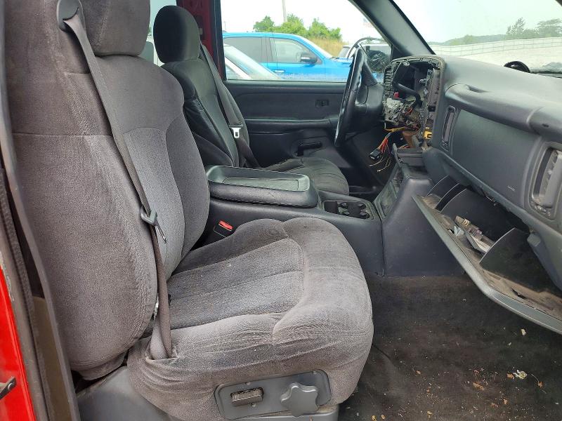 Photo 10 from auction – 2002 CHEVROLET SILVERADO with VIN 1GCEK19T82E228725
