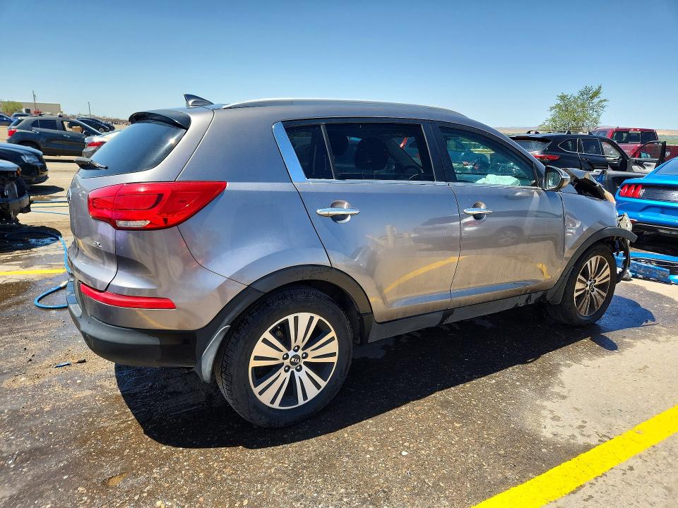 Photo 3 from auction – 2015 KIA SPORTAGE with VIN KNDPC3ACXF7700656