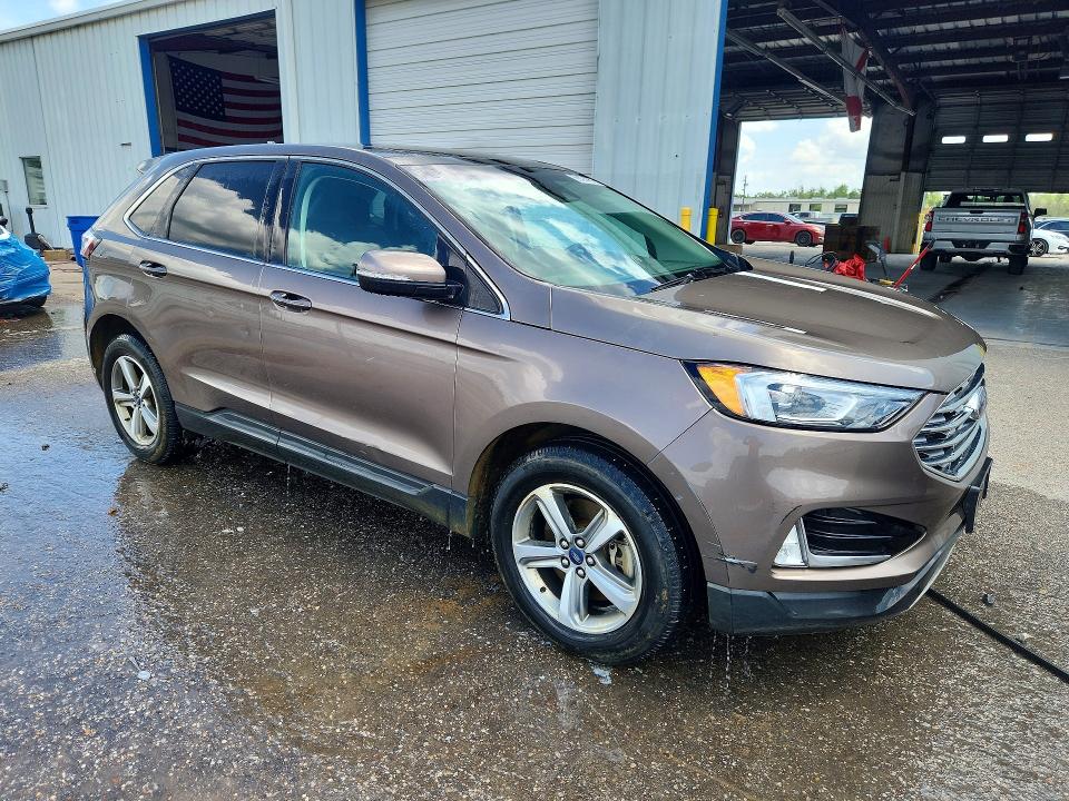 Zdjęcie 4 z aukcji – 2019 FORD EDGE z VIN 2FMPK4J93KBB34494