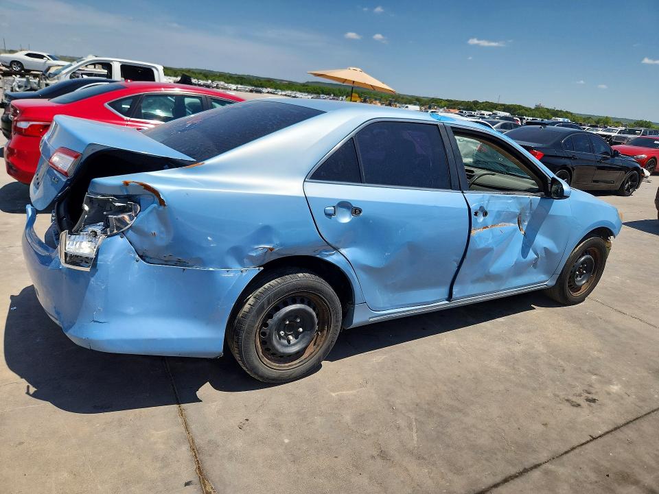Photo 3 from auction – 2013 TOYOTA CAMRY with VIN 4T4BF1FK5DR324275