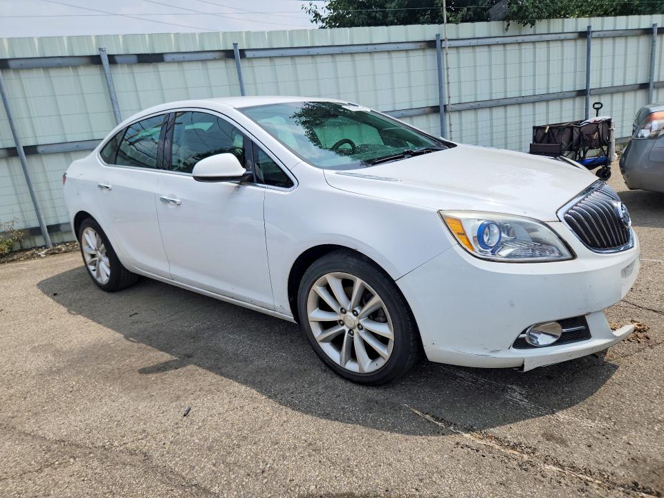 Photo 4 from auction – 2014 BUICK VERANO with VIN 1G4PR5SK2E4117624