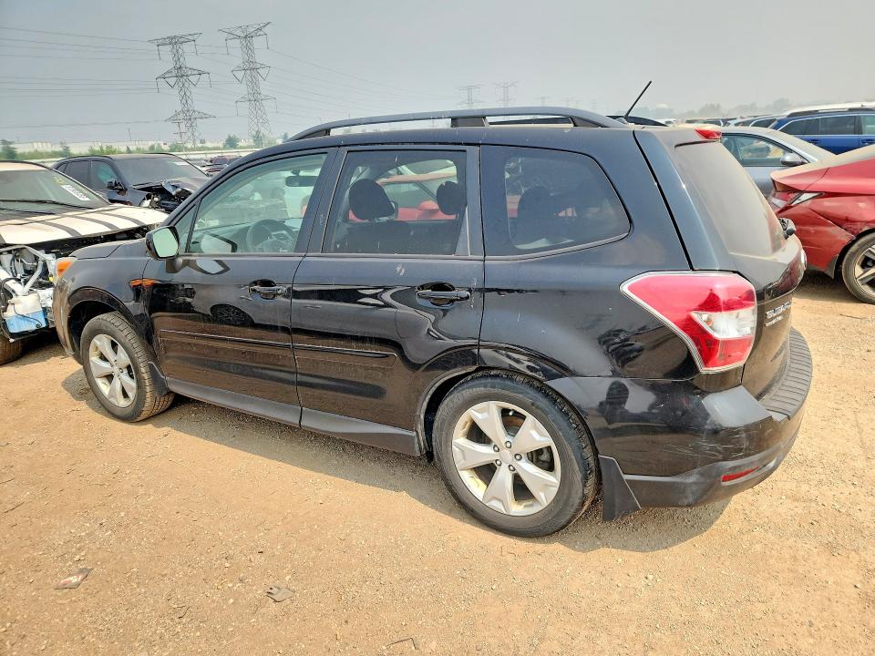 Photo 2 from auction – 2015 SUBARU FORESTER with VIN JF2SJADCXFH831422