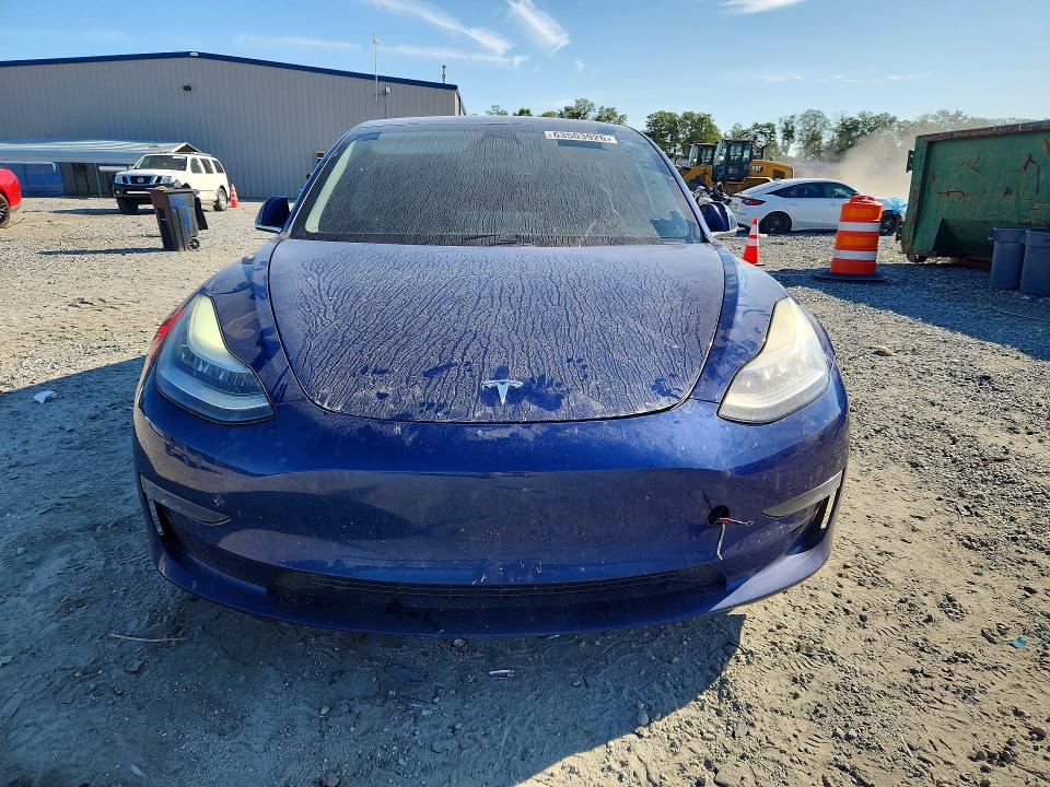 Photo 5 from auction – 2018 TESLA MODEL 3 with VIN 5YJ3E1EB1JF133867