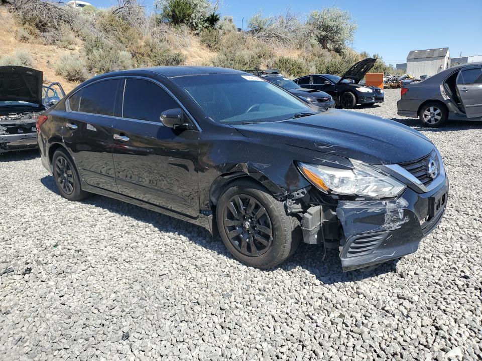 Photo 4 from auction – 2018 NISSAN ALTIMA with VIN 1N4AL3AP1JC262236