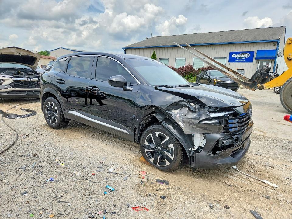 Photo 4 from auction – 2025 NISSAN KICKS with VIN 3N8AP6CB6SL416256