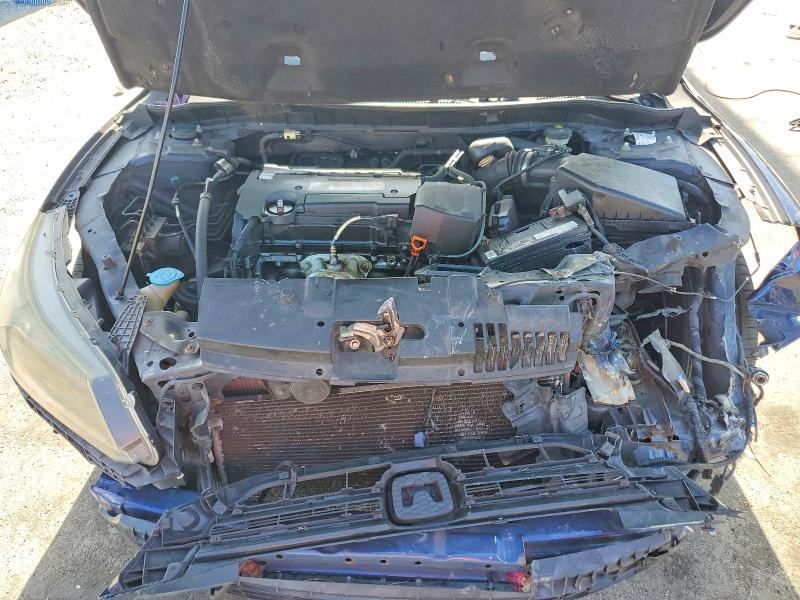 Photo 11 from auction – 2015 HONDA ACCORD with VIN 1HGCR2F31FA130177