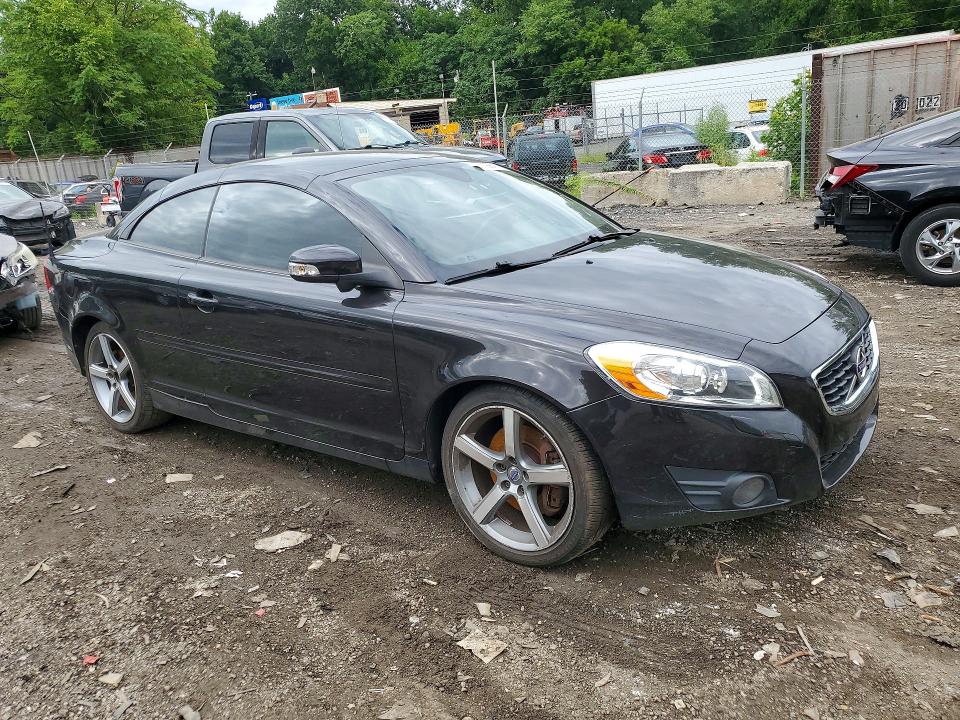 Zdjęcie 4 z aukcji – 2011 VOLVO C70 z VIN YV1672MC9BJ116908