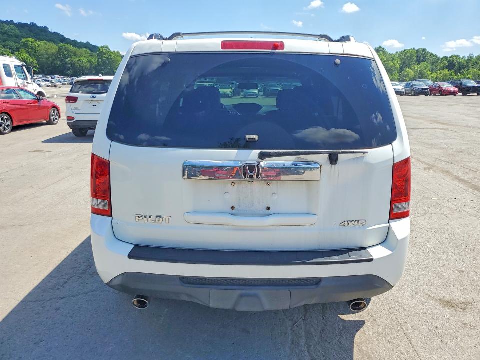 Photo 6 from auction – 2013 HONDA PILOT with VIN 5FNYF4H71DB038306