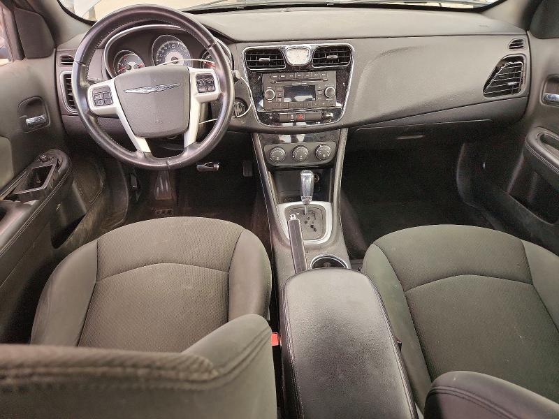 Снимка 8 от търг – 2012 CHRYSLER 200 с VIN 1C3CCBBB2CN120764