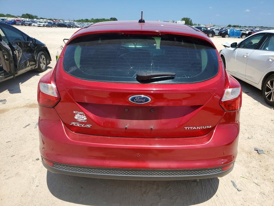 Photo 6 from auction – 2012 FORD FOCUS with VIN 1FAHP3N20CL235176