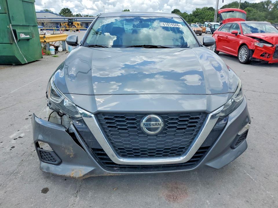 Photo 5 from auction – 2019 NISSAN ALTIMA with VIN 1N4BL4BV7KC232747