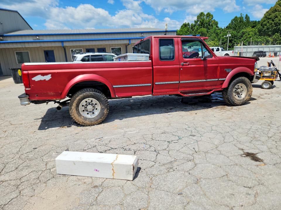 Photo 3 from auction – 1997 FORD F250 with VIN 1FTHX26F3VEB96287