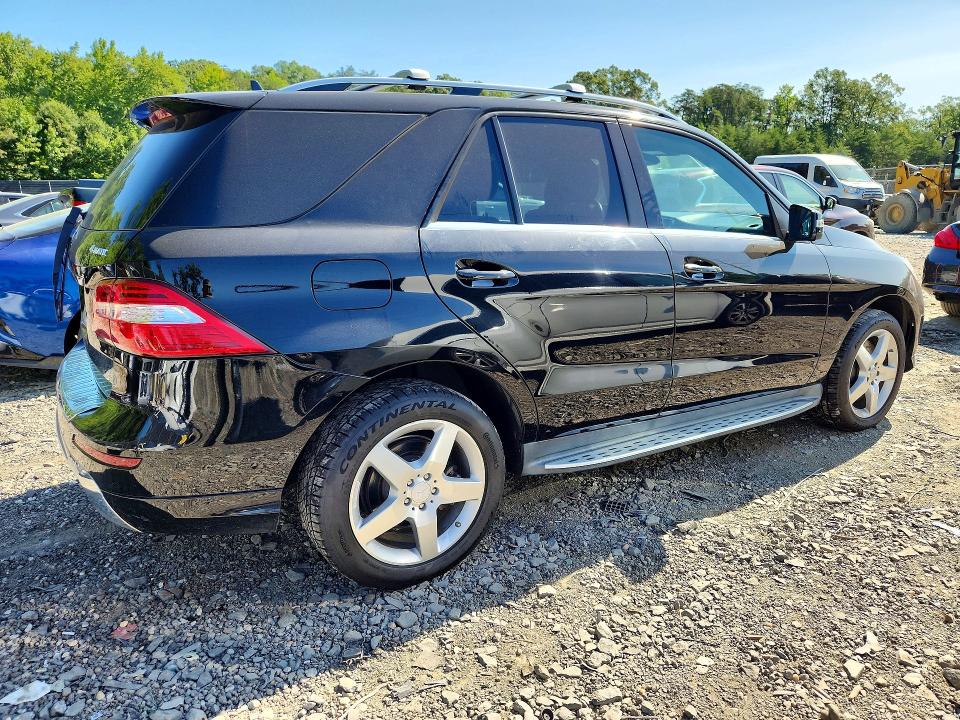 Photo 3 from auction – 2013 MERCEDES-BENZ ML with VIN 4JGDA7DB2DA189314