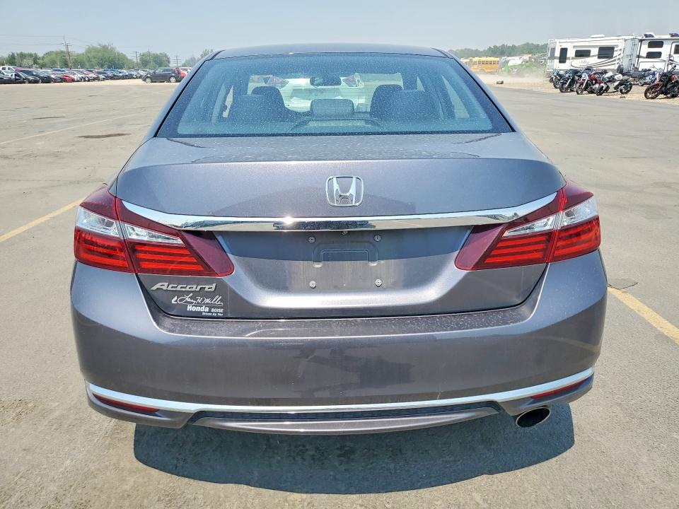 Photo 6 from auction – 2016 HONDA ACCORD with VIN 1HGCR2F39GA148833