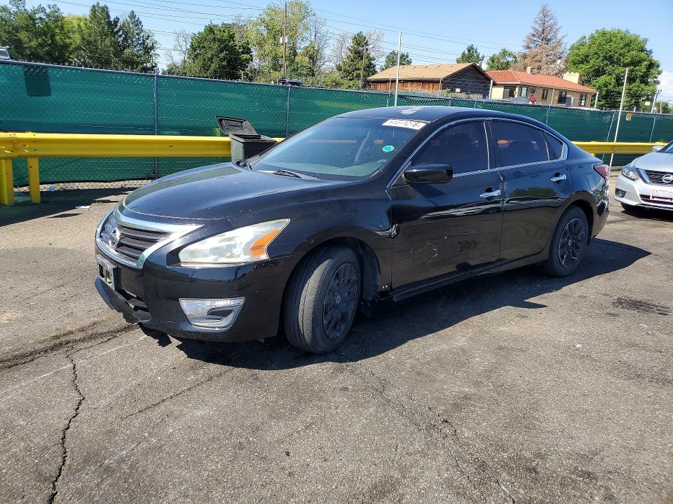 NISSAN ALTIMA 2014 z numerem VIN 1N4AL3AP1EN216612 - Zdjęcie z aukcji