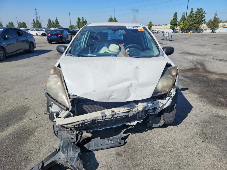 Photo 5 from auction – 2011 HONDA FIT with VIN JHMGE8H34BS011859