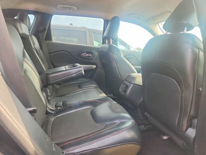 Photo 11 from auction – 2018 JEEP CHEROKEE with VIN 1C4PJMBB5JD566991