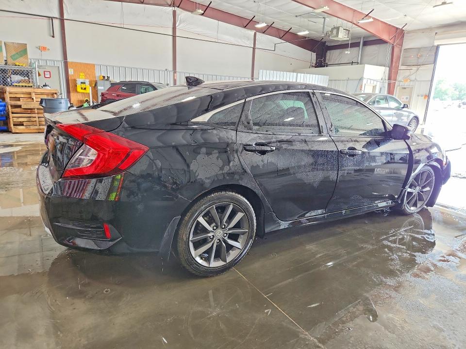 Photo 3 from auction – 2019 HONDA CIVIC with VIN JHMFC1F72KX004264