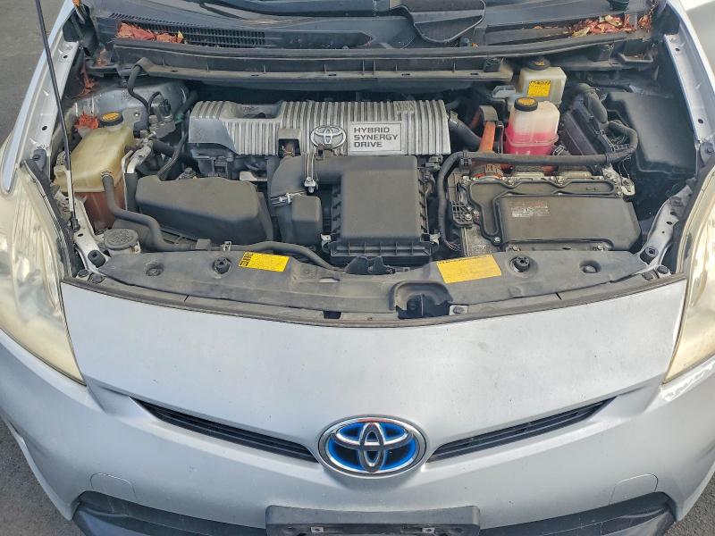 Photo 11 from auction – 2013 TOYOTA PRIUS with VIN JTDKN3DU4D5586834