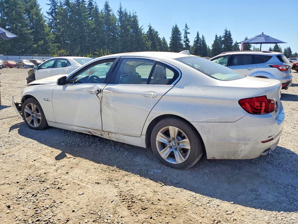 Photo 2 from auction – 2011 BMW 528 with VIN WBAFR1C52BC741889