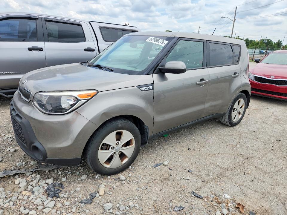 KIA SOUL 2015 with VIN KNDJN2A21F7137286 - Photo from auction