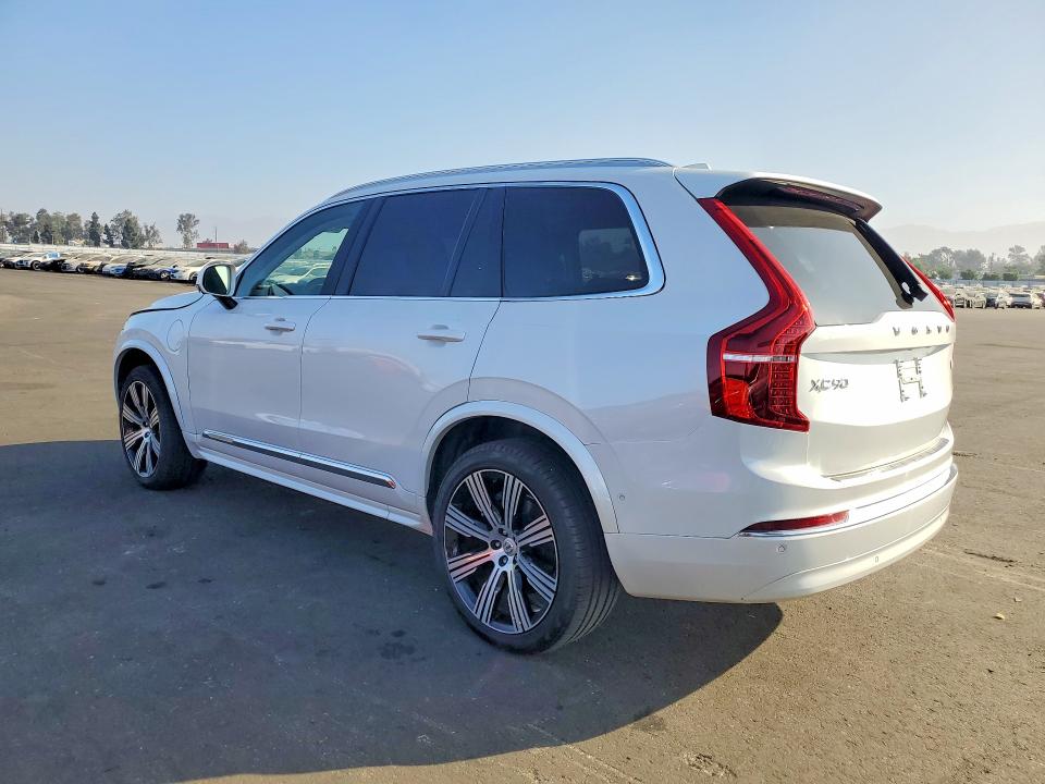 Photo 2 from auction – 2024 VOLVO XC90 with VIN YV4H60CE0R1226777